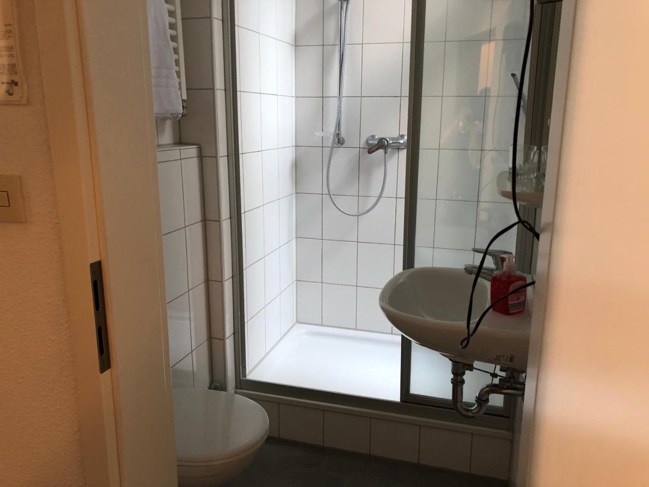האטינגן Hotel Westfaelischer Hof מראה חיצוני תמונה